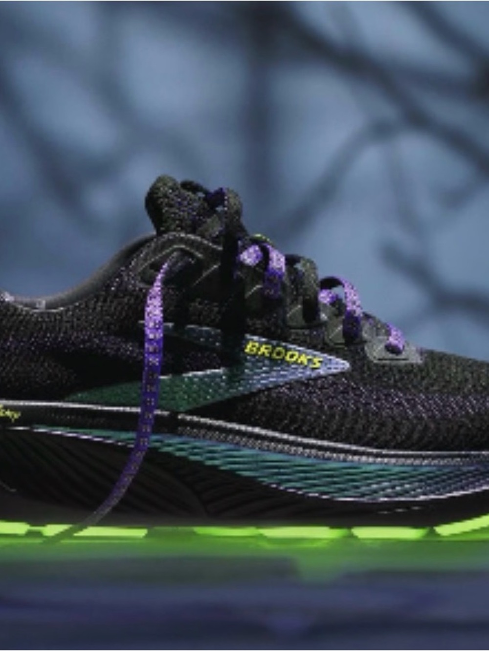 Brooks Run Disney Ghost 17 Halloween glow in the dark Run & Walk shoes